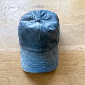 AMERICAN EAGLE blue velvet look ball cap NWT